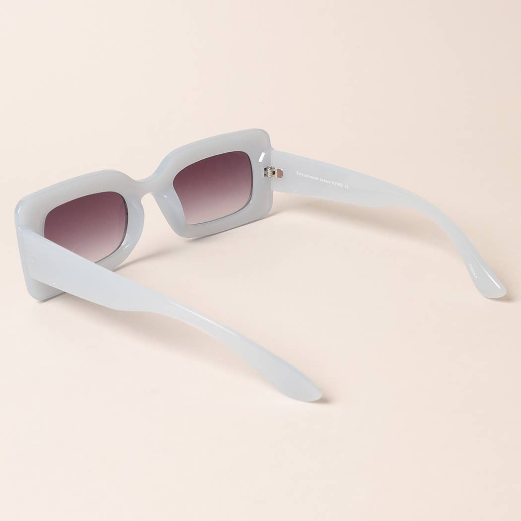 SUNGLASSES