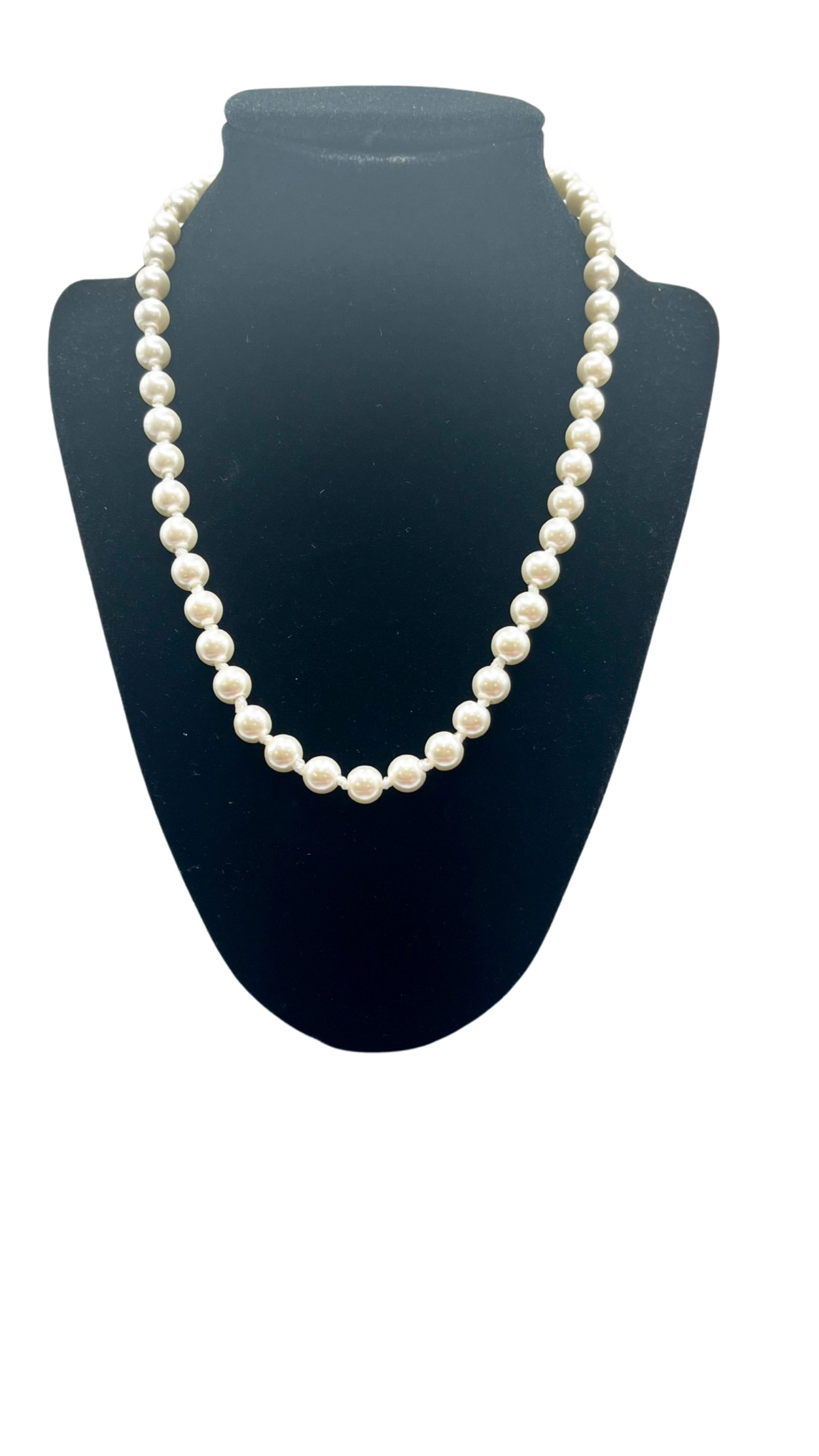 PEARL NECKLACES SILVER CLASP