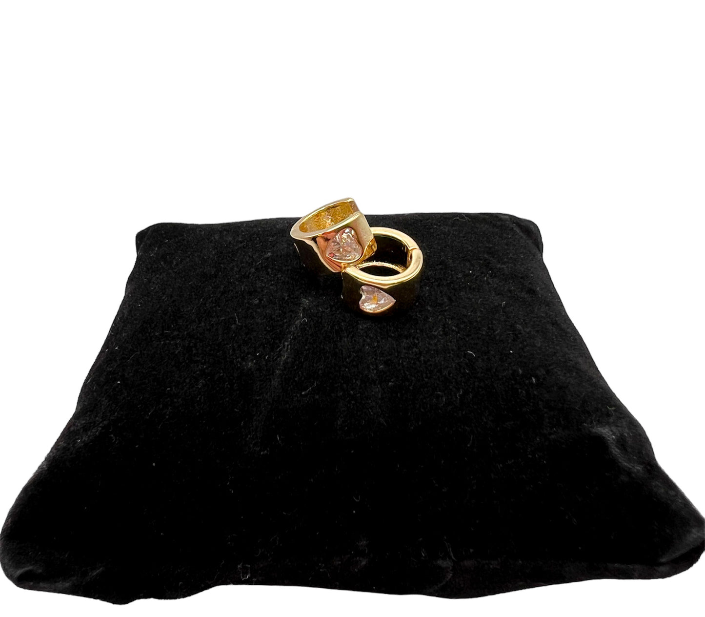 GOLD CZ HEART THICK HUGGIES