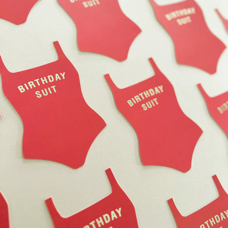 BIRTHDAY SUIT CARD