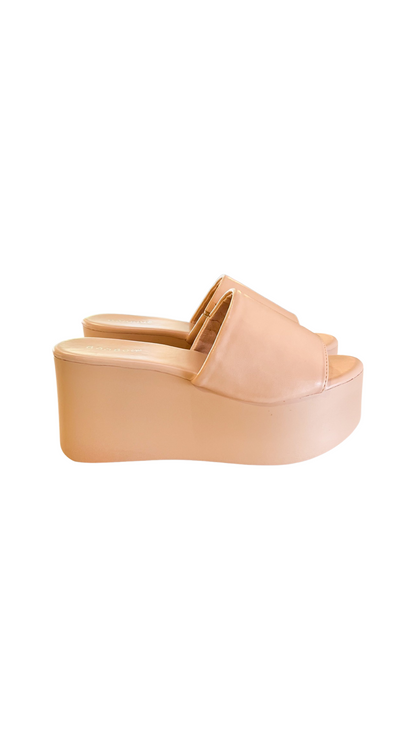 BLUSH PLATFORM WEDGE SANDAL